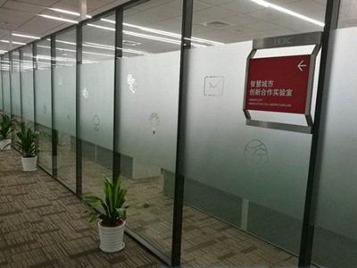 辦公室、大樓磨砂LOGO設計定制